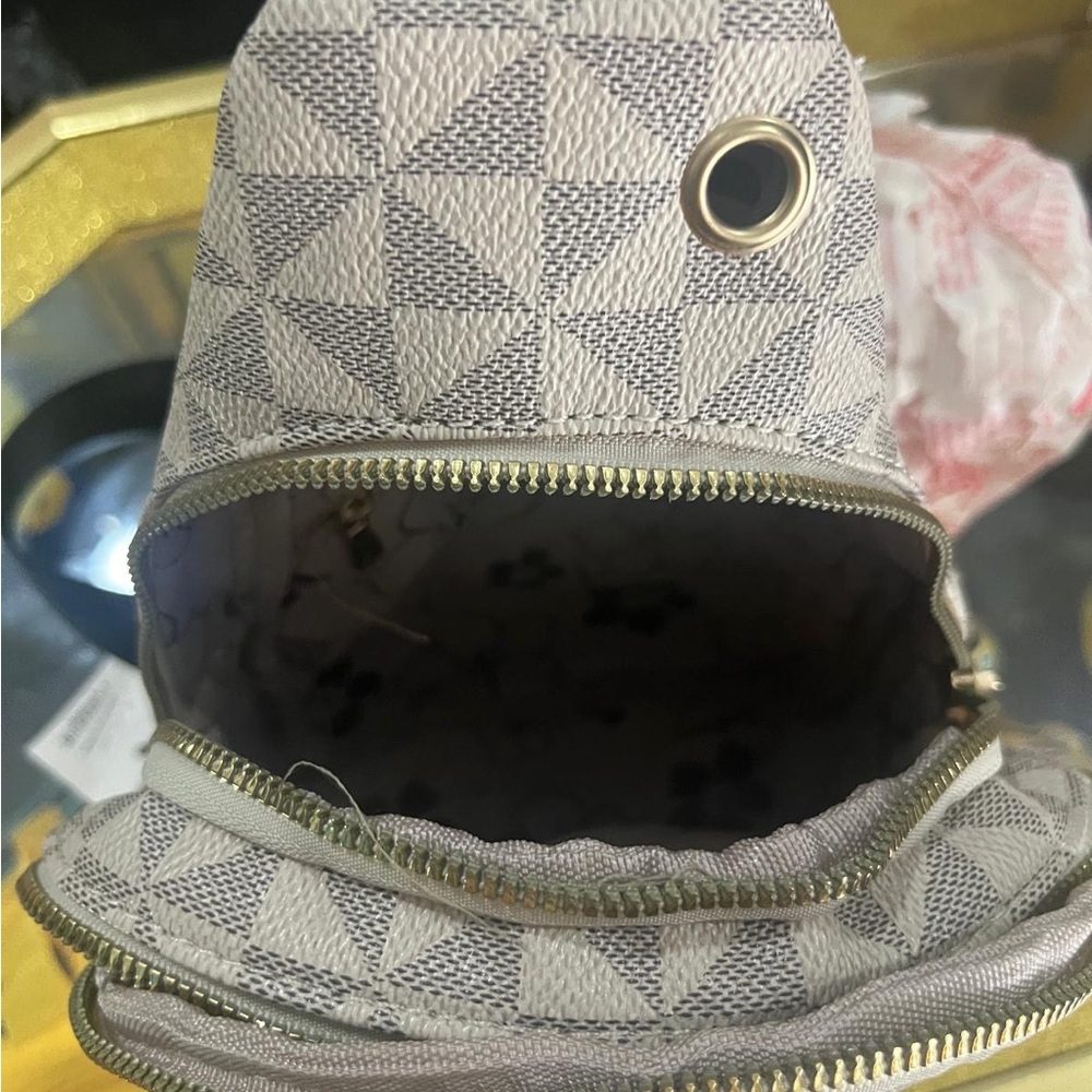 Geometric Patterned Cream Backpack - Picture 3 of 3